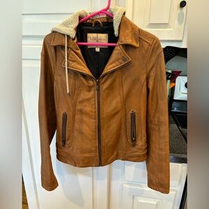 EUC Wilson’s leather jacket with knit hood